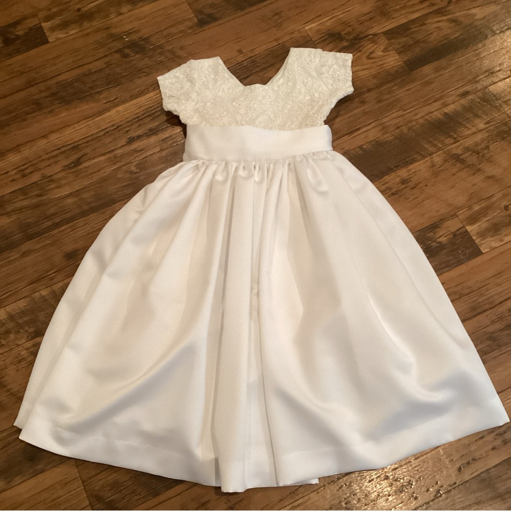 Girls Posies Formal Dress White Lace SeedPearl Satin Sash Crinoline Flower Girl